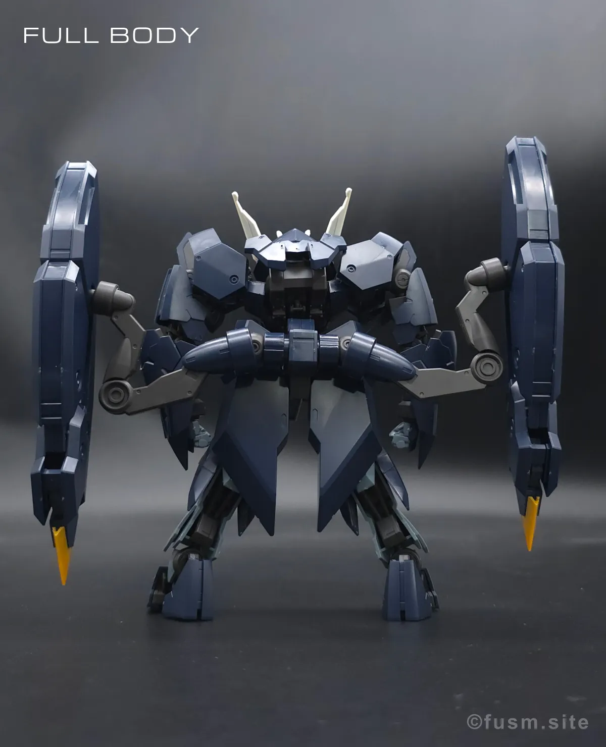 HG ガンダムザガン レビュー 多角的に見た全体の外観・素組み 04