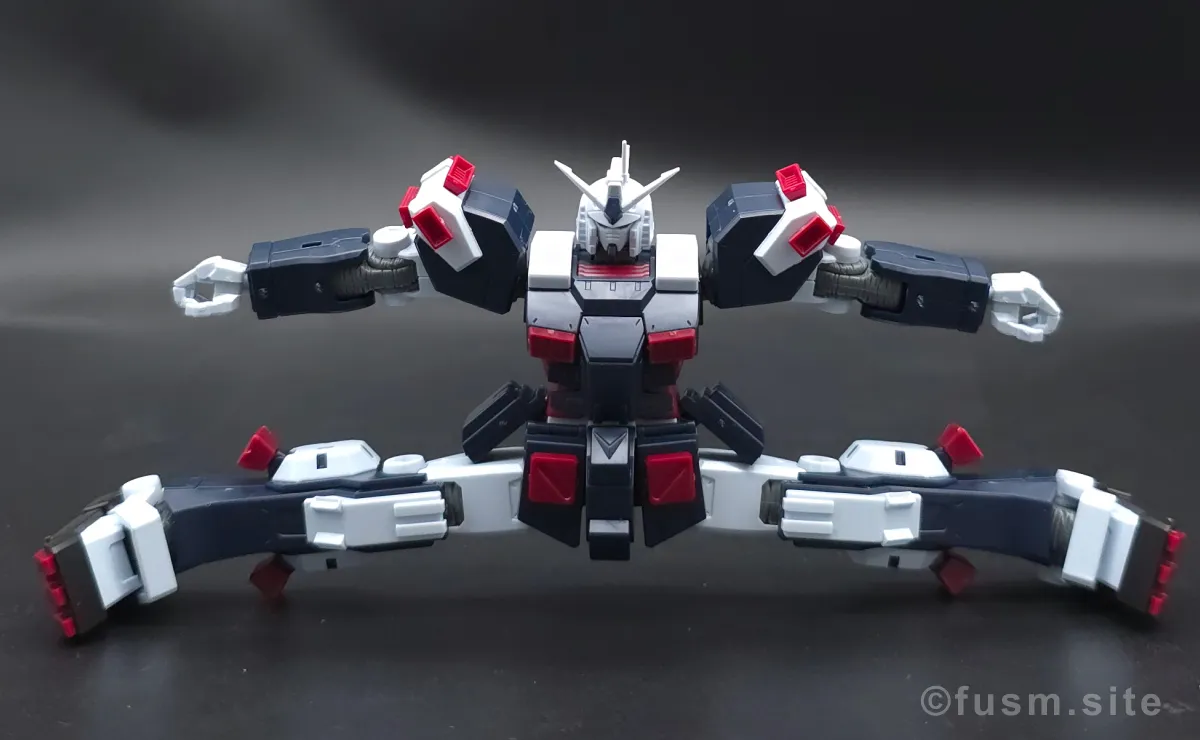 HG フルアーマー・ガンダム(ガンダムサンダーボルト版) レビュー 胴体ディテール 可動域 03