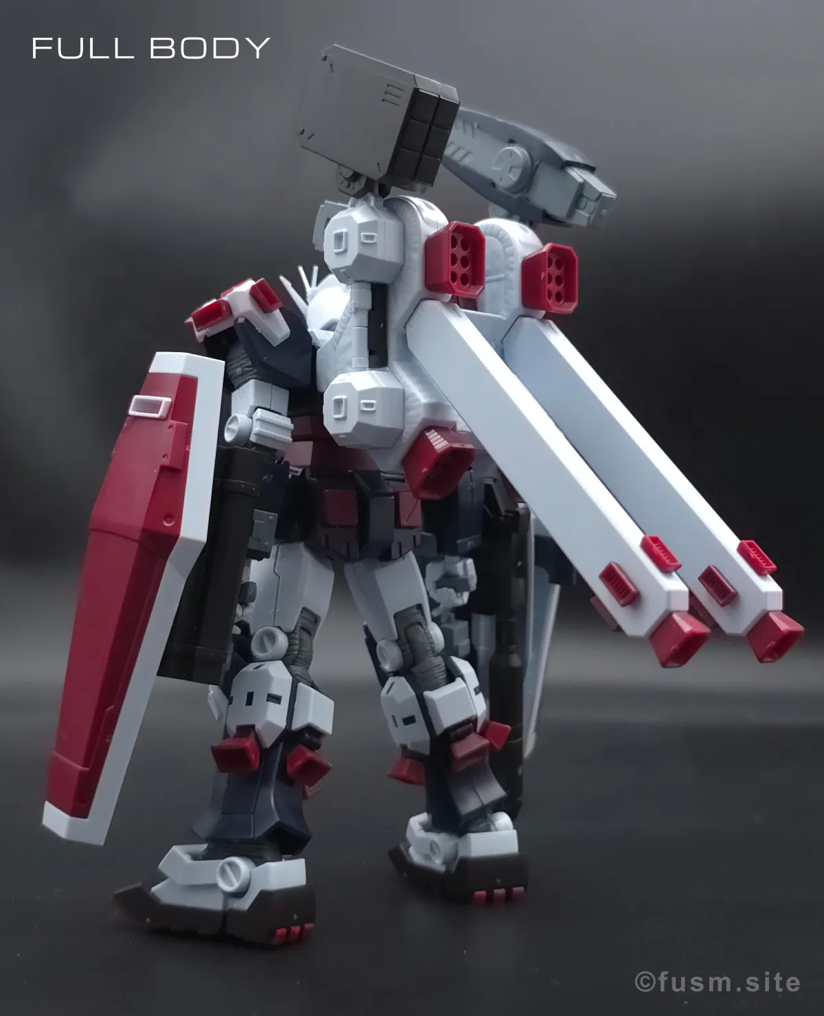 HG フルアーマー・ガンダム(ガンダムサンダーボルト版) レビュー 多角的に見た全体の外観・素組み 03