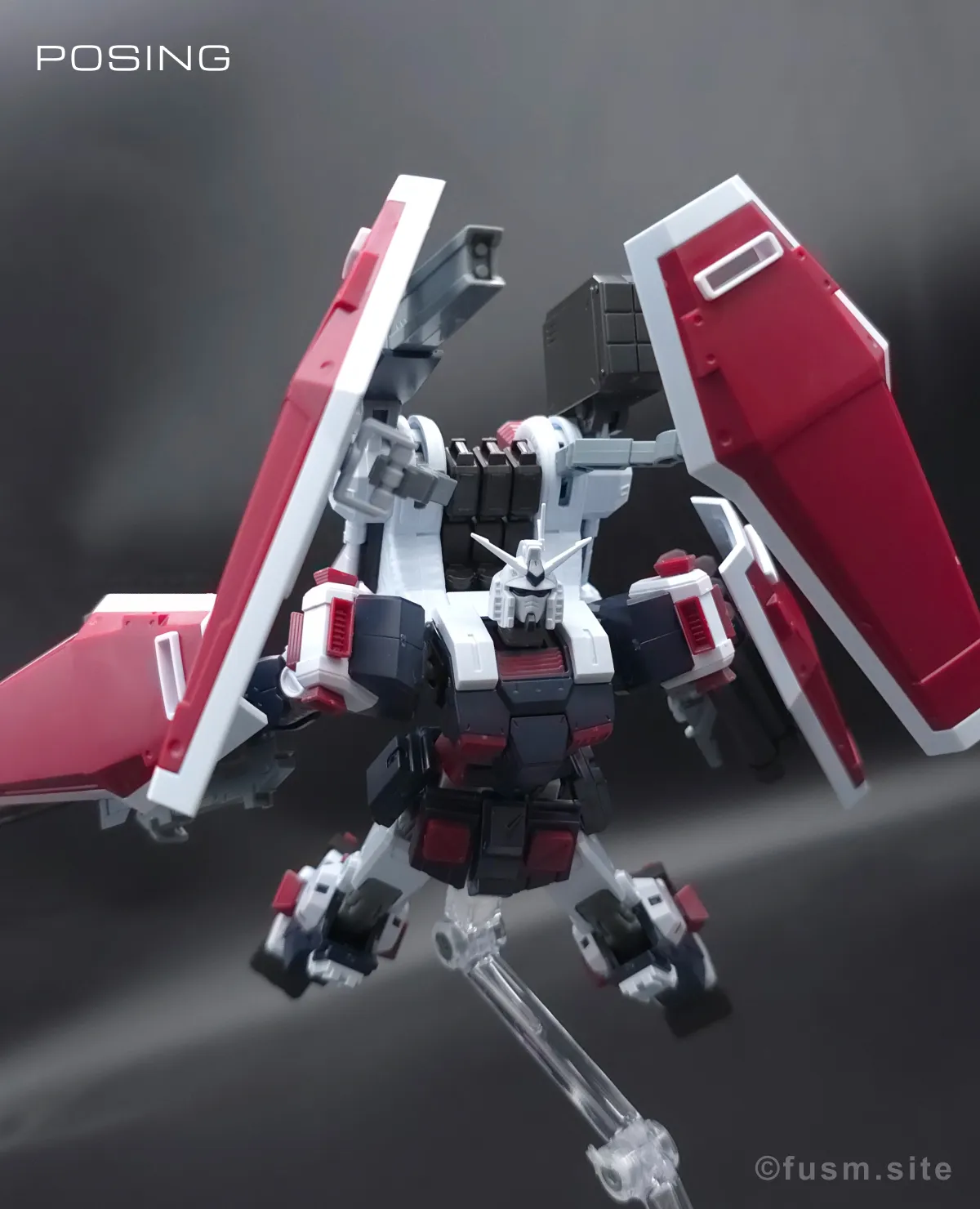 HG フルアーマー・ガンダム(ガンダムサンダーボルト版) レビュー ポージング 03