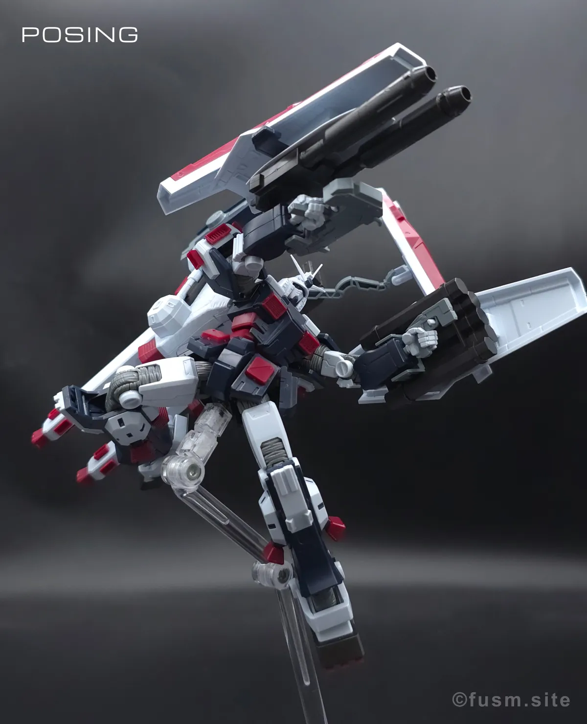 HG フルアーマー・ガンダム(ガンダムサンダーボルト版) レビュー ポージング 04