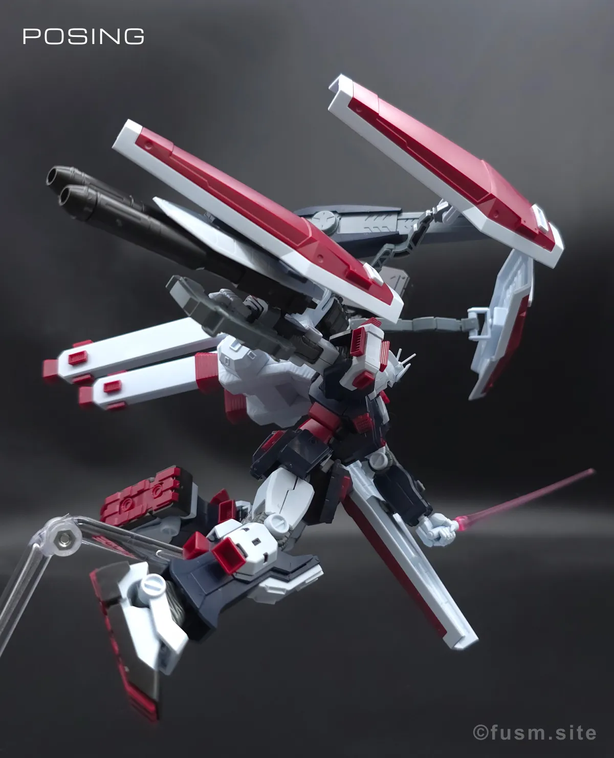 HG フルアーマー・ガンダム(ガンダムサンダーボルト版) レビュー ポージング 09