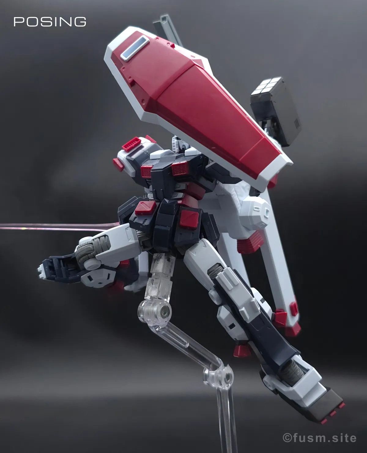 HG フルアーマー・ガンダム(ガンダムサンダーボルト版) レビュー ポージング 18