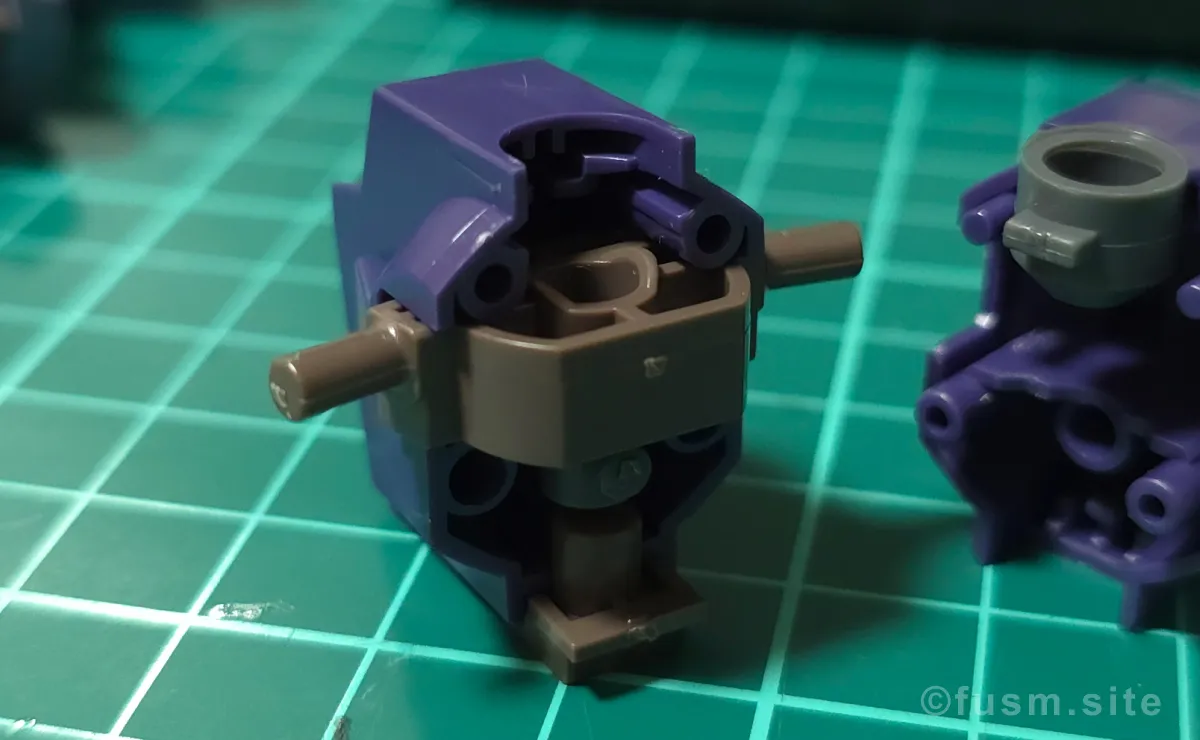 HGUC ドーベン・ウルフ(ユニコーンVer.) レビュー パーツ・構造・組み立て 08