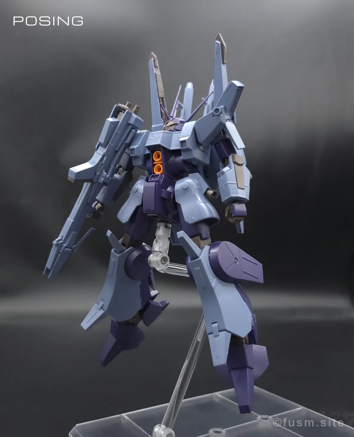 HGUC ドーベン・ウルフ(ユニコーンVer.) レビュー ポージング 01