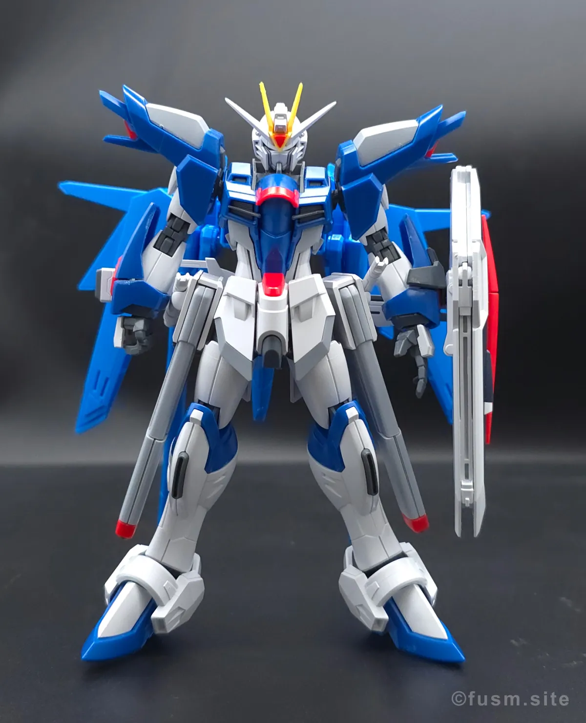 オプションパーツセット ガンプラ 18 (ビルドブースターセット) レビュー ポージング 01