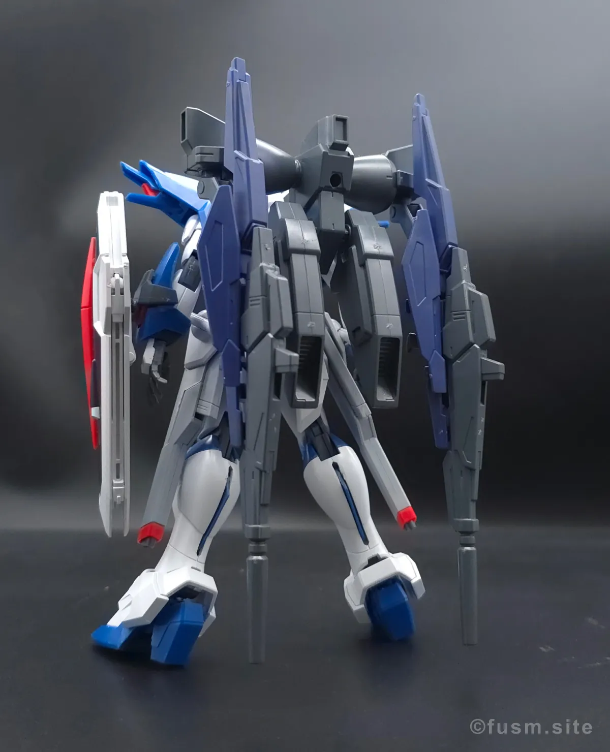 オプションパーツセット ガンプラ 18 (ビルドブースターセット) レビュー ポージング 12