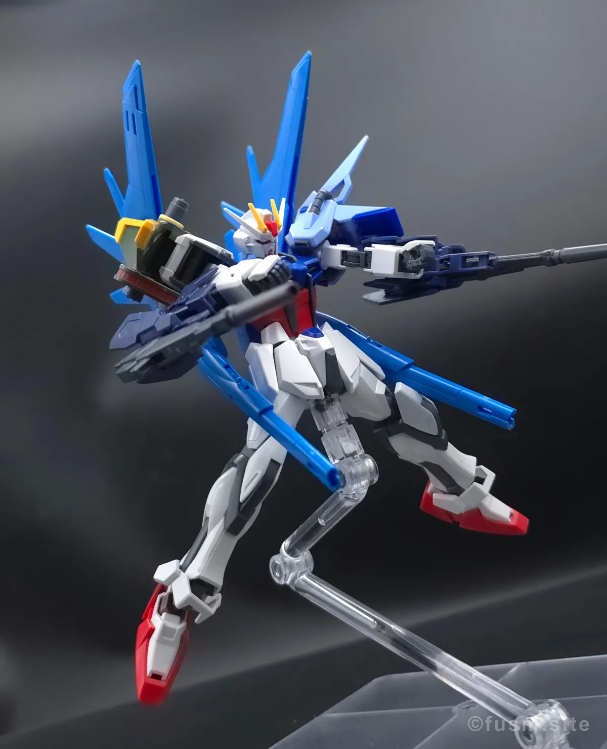 オプションパーツセット ガンプラ 18 (ビルドブースターセット) レビュー ポージング 24