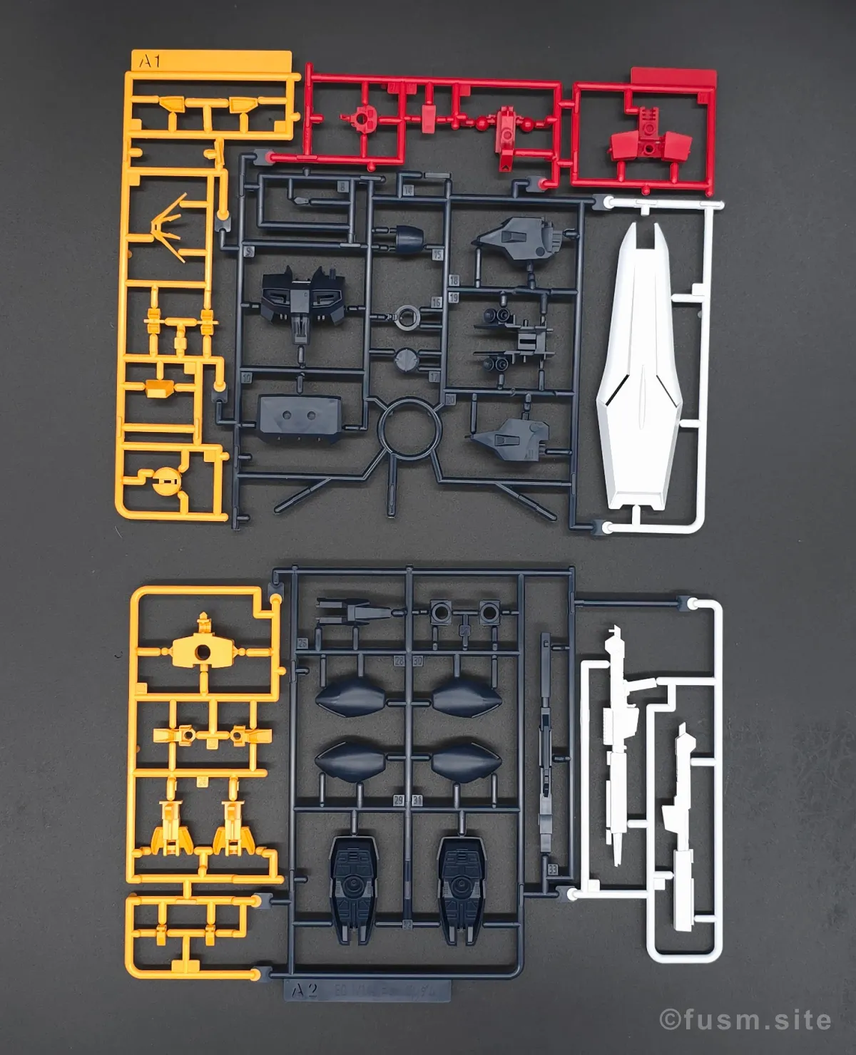 ENTRY GRADE νガンダム レビュー ランナー 01