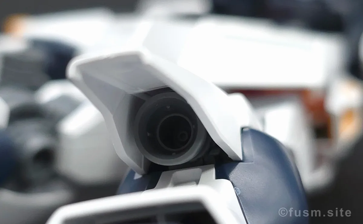 ENTRY GRADE νガンダム レビュー 脚部ディテール 04