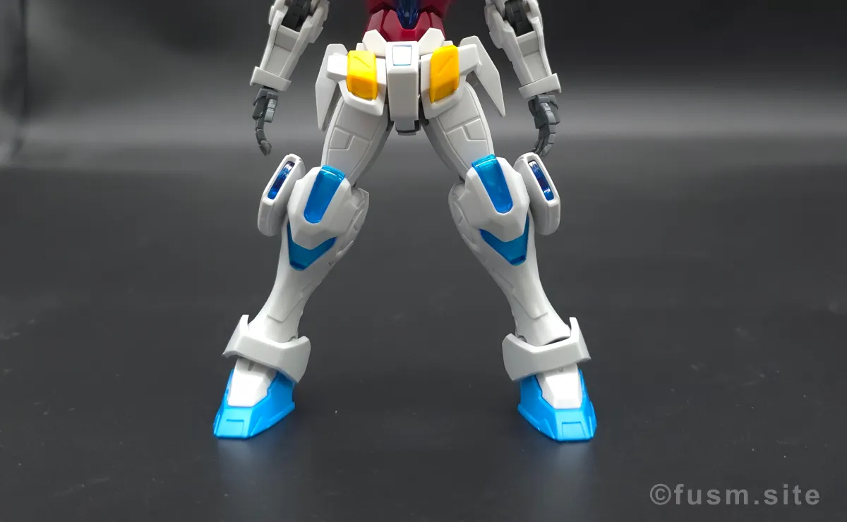 HG ガンダム G-セルフ(パーフェクトパック装備型) レビュー 脚部ディテール 可動域 02