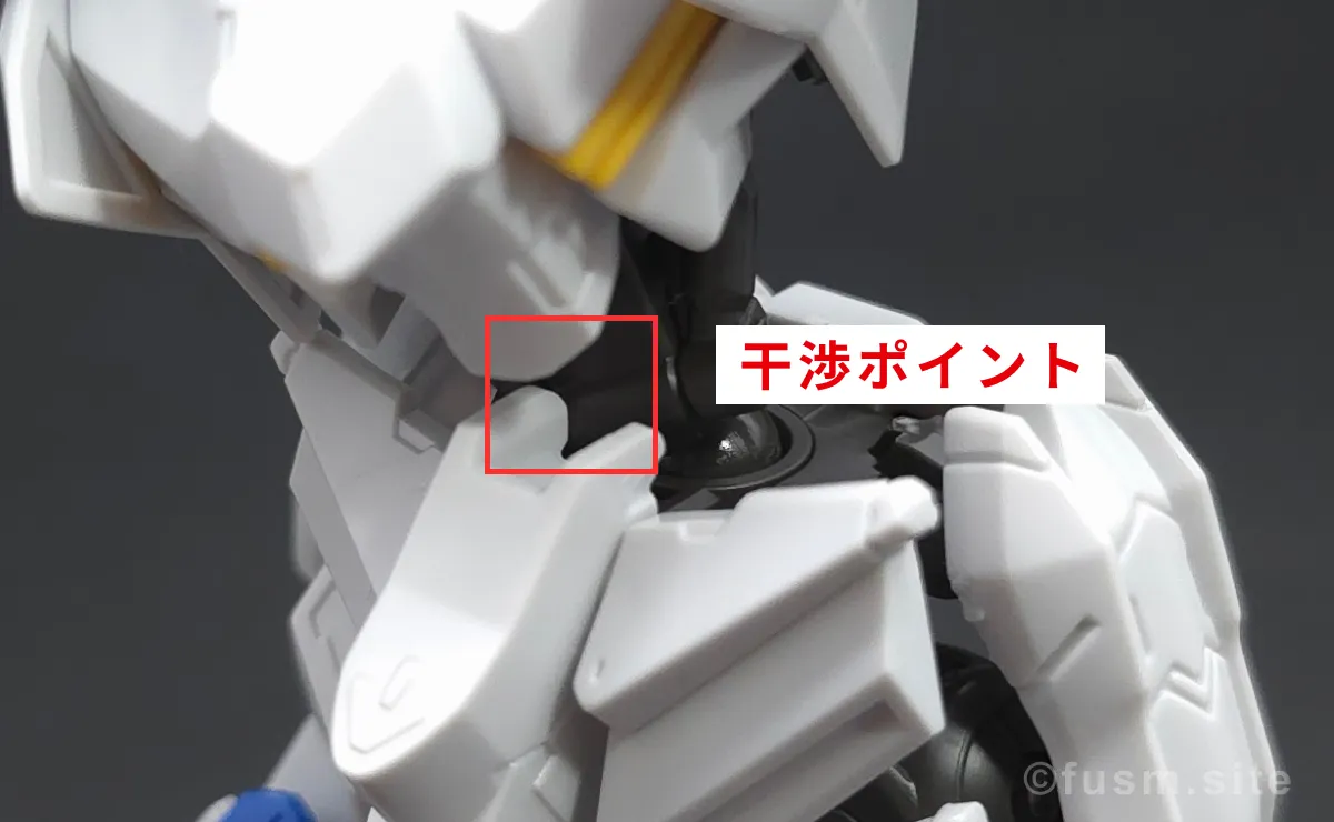 HG ガンダムバエル レビュー 胴体ディテール 可動域 03