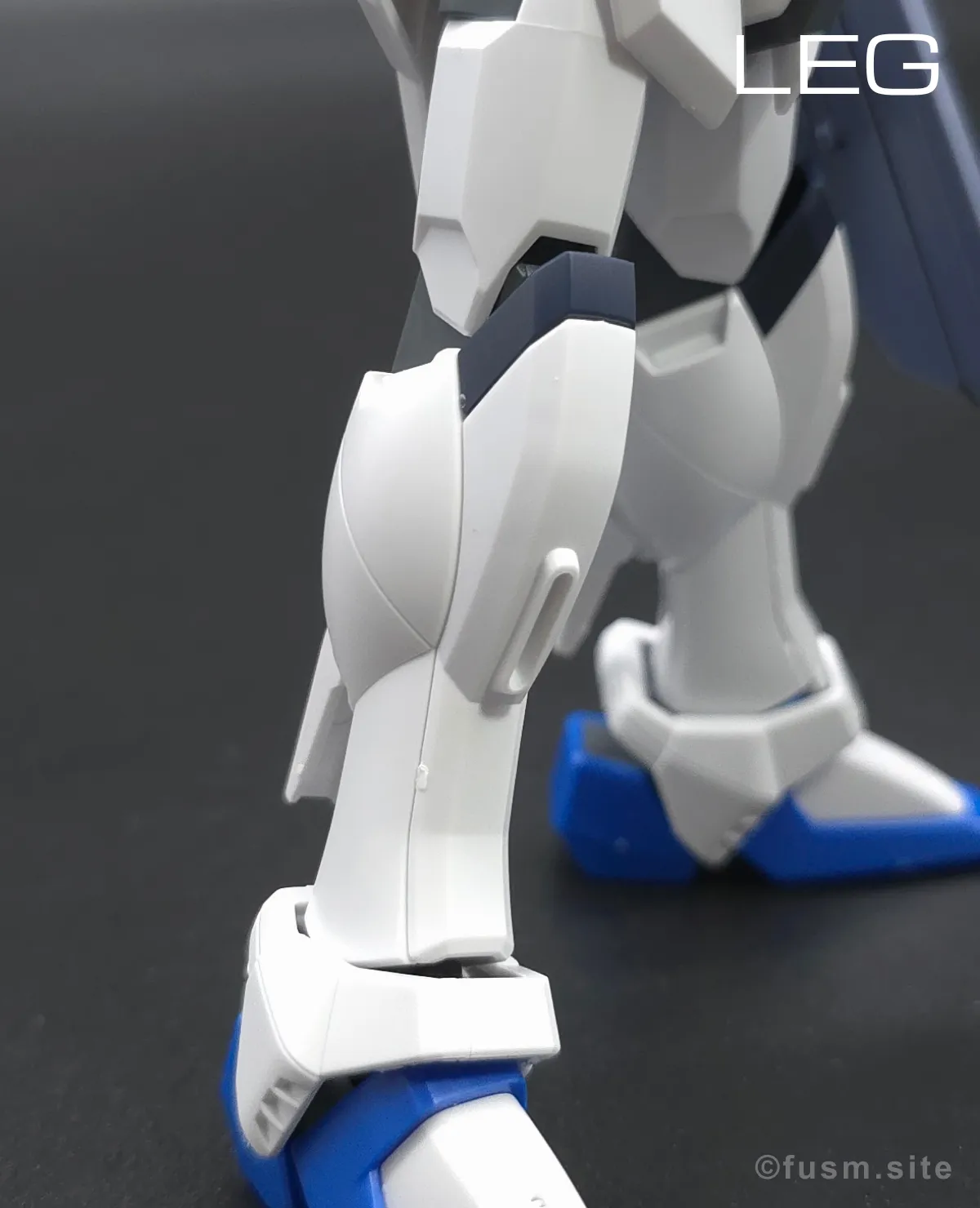 HGCE フリーダムガンダム レビュー 脚部ディテール 01
