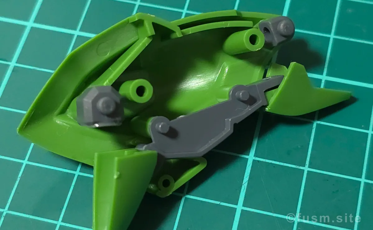 HGUC バウ(量産型) レビュー パーツ・構造・組み立て 02