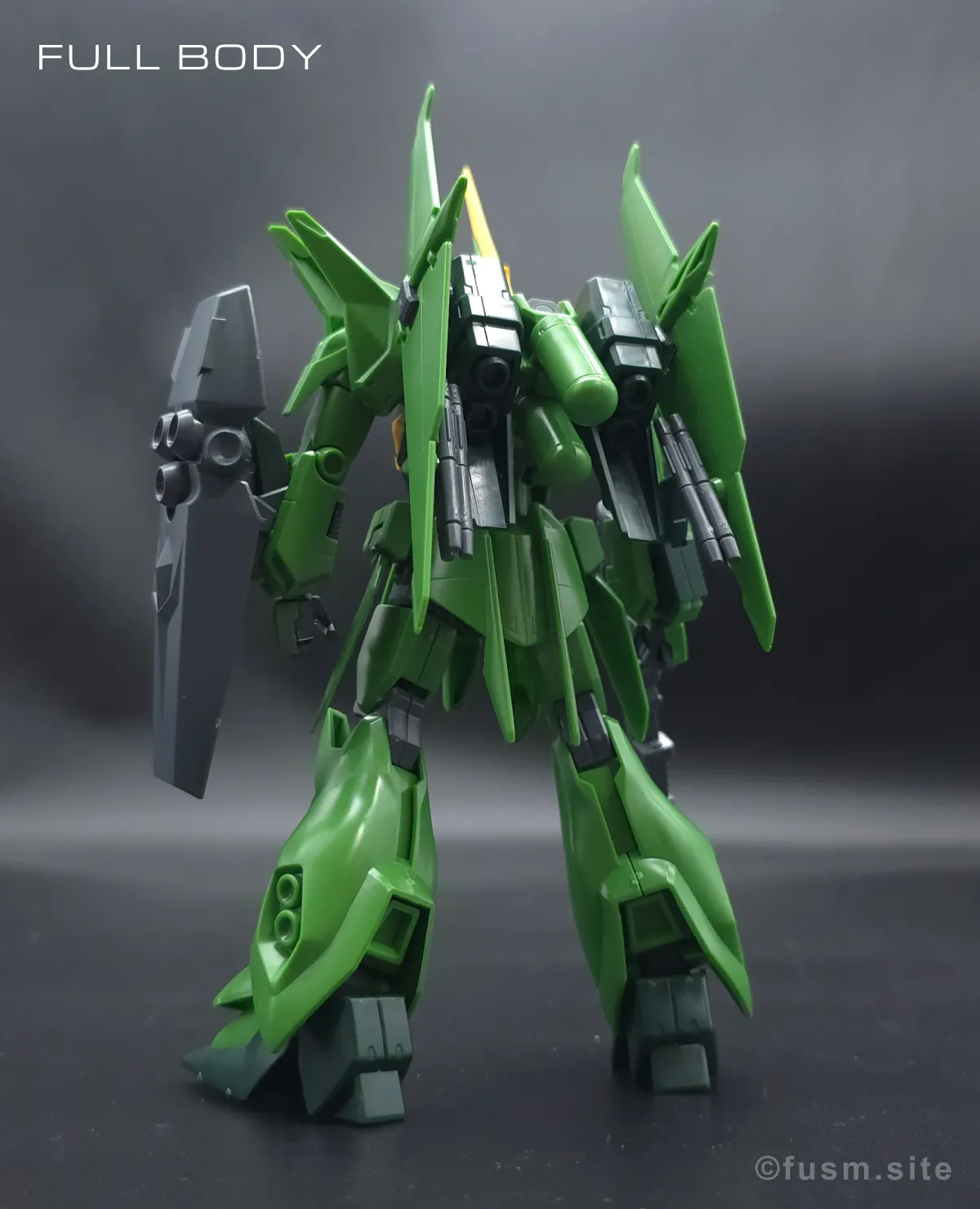 HGUC バウ(量産型) レビュー 多角的に見た全体の外観・素組み 03