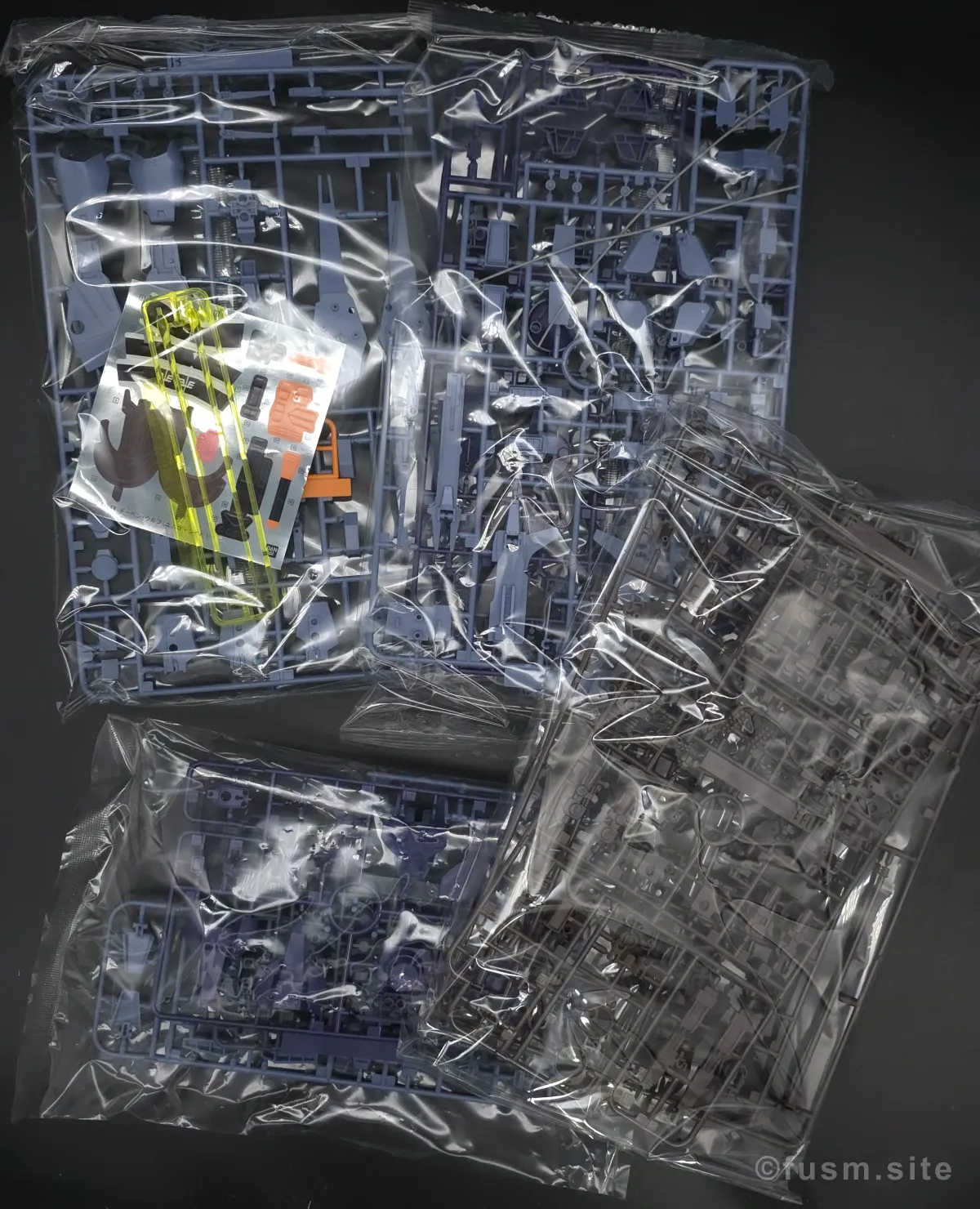 【再販情報と購入戦略】HGUC ドーベン・ウルフ(ユニコーンVer.) パッケージ 03