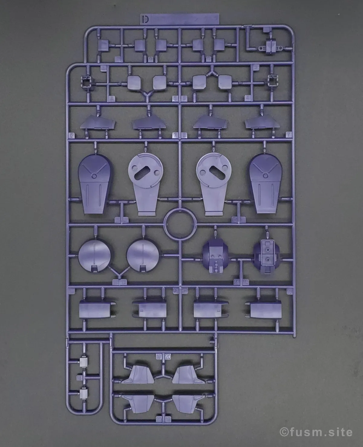 【再販情報と購入戦略】HGUC ドーベン・ウルフ(ユニコーンVer.) ランナー 04