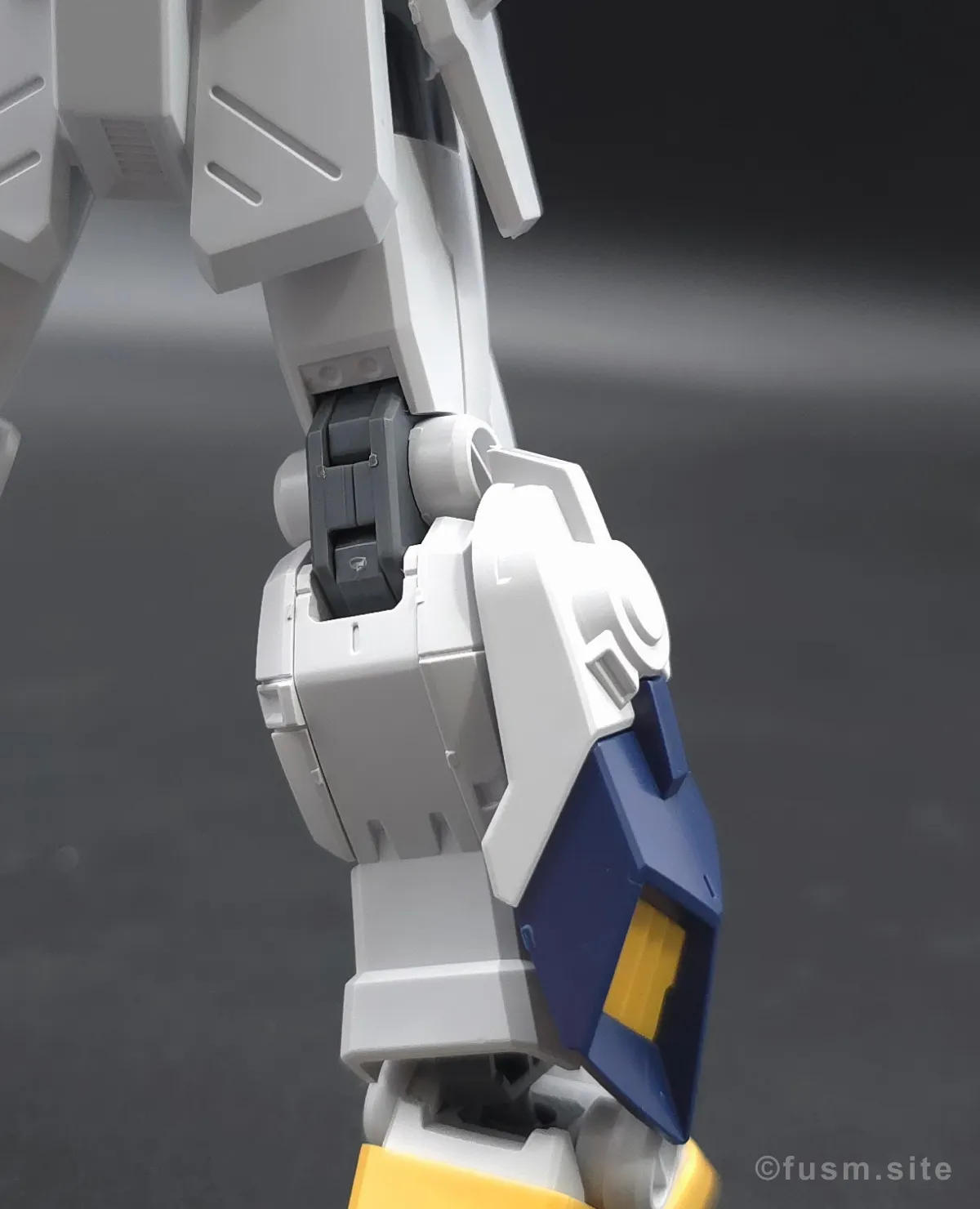 HG ガンダム6号機(マドロック) レビュー 脚部ディテール 02