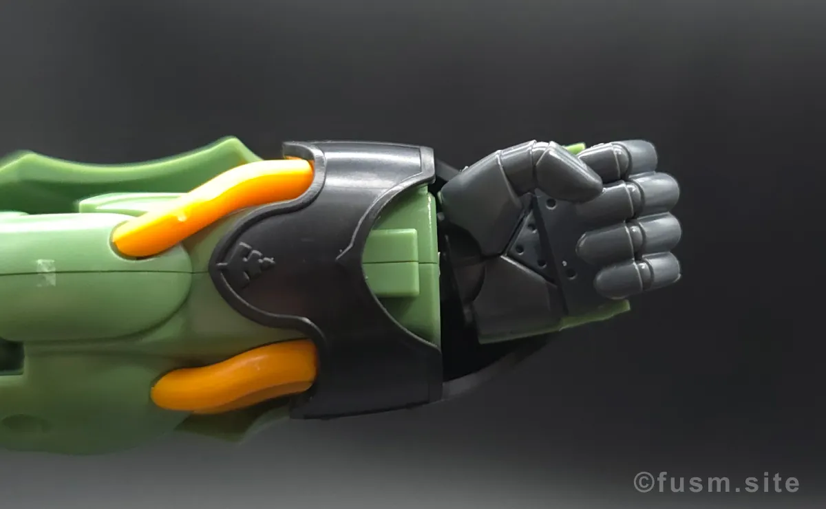 HGUC クシャトリヤ レビュー 腕部ディテール 可動域 1