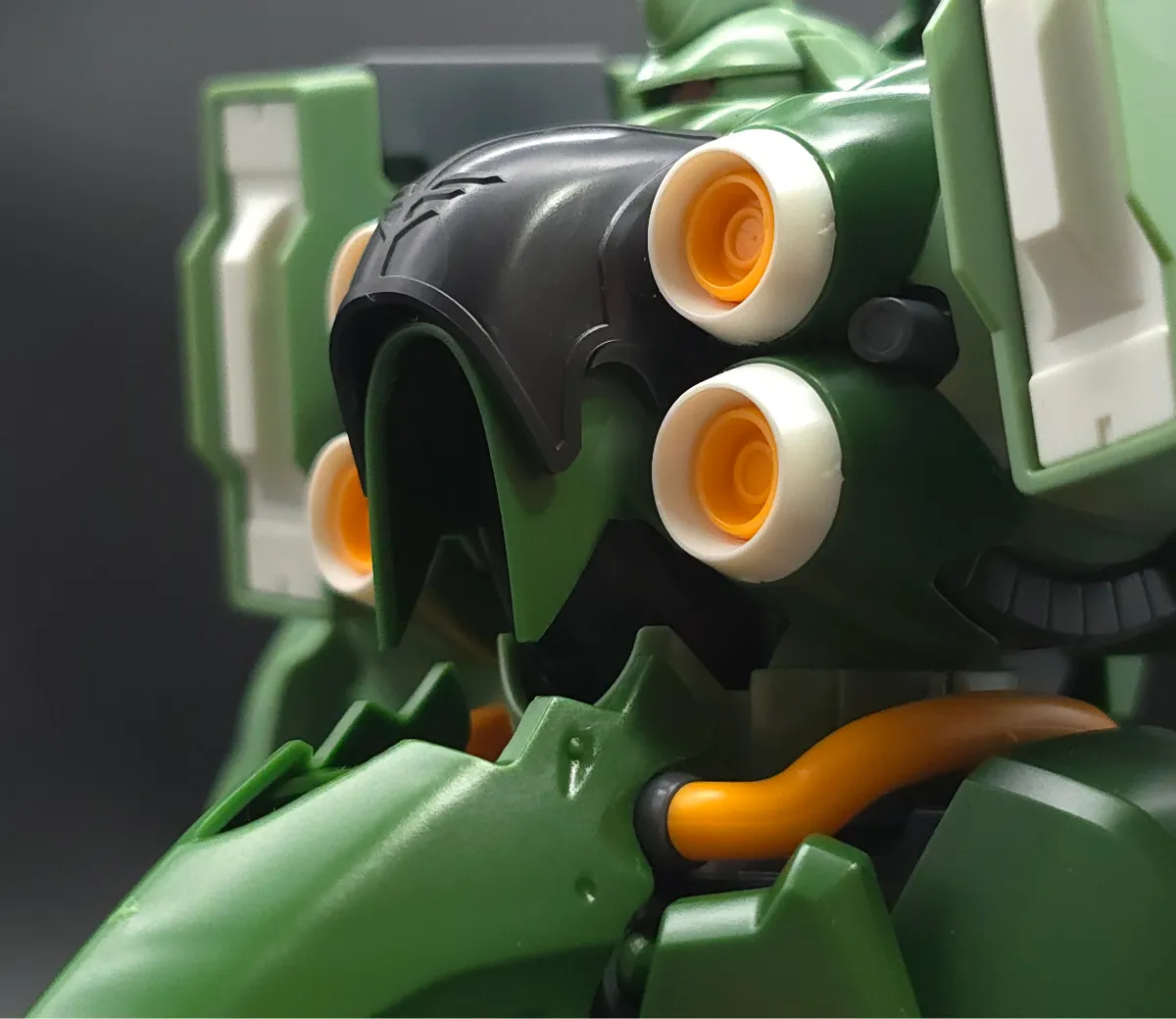 HGUC クシャトリヤ レビュー 胴体ディテール 2