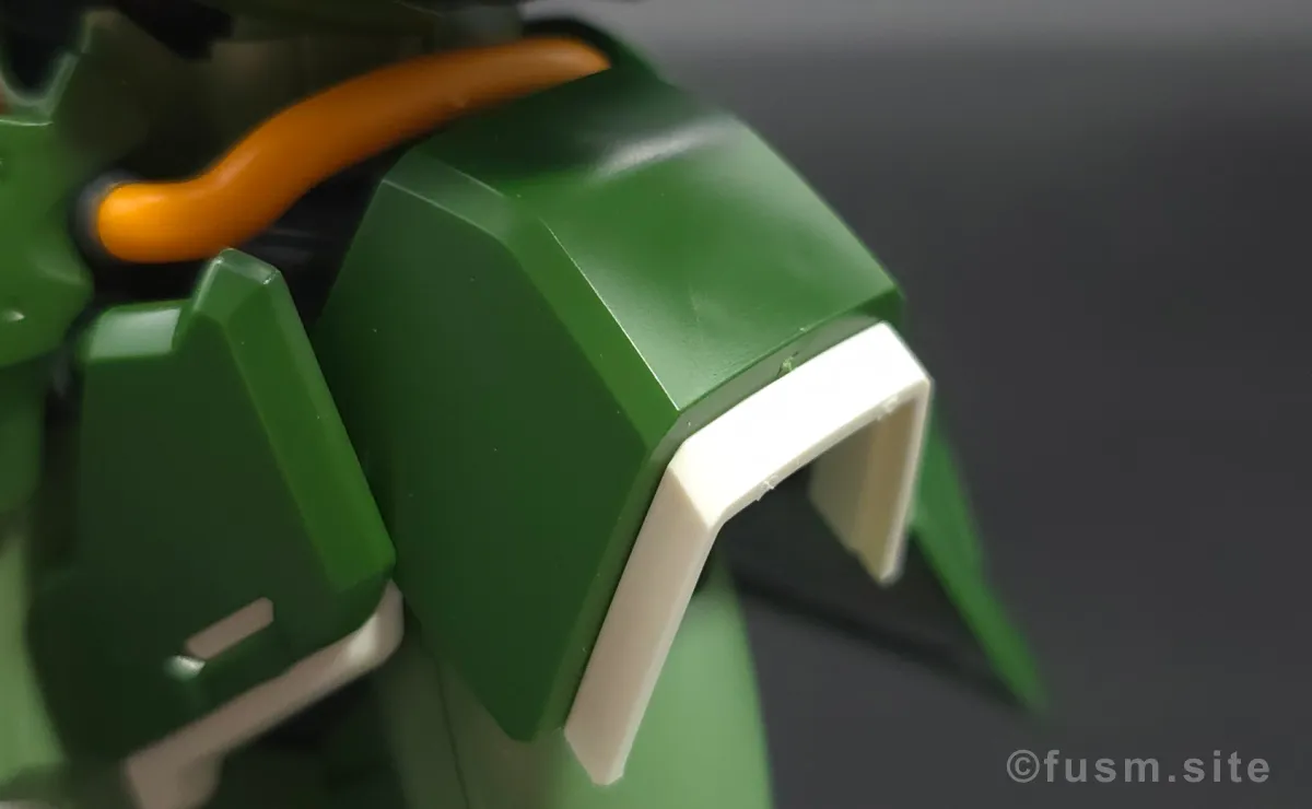 HGUC クシャトリヤ レビュー 胴体ディテール 04