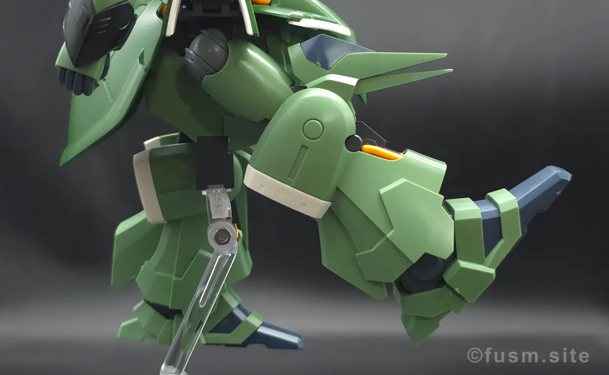 HGUC クシャトリヤ レビュー 脚部ディテール 可動域 03