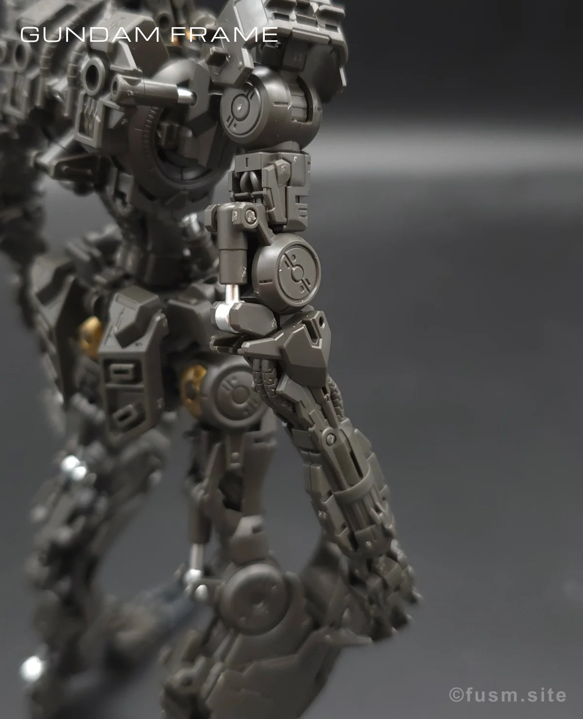 MG ガンダムバルバトスルプス レビュー 多角的に見た全体の外観・素組み 07