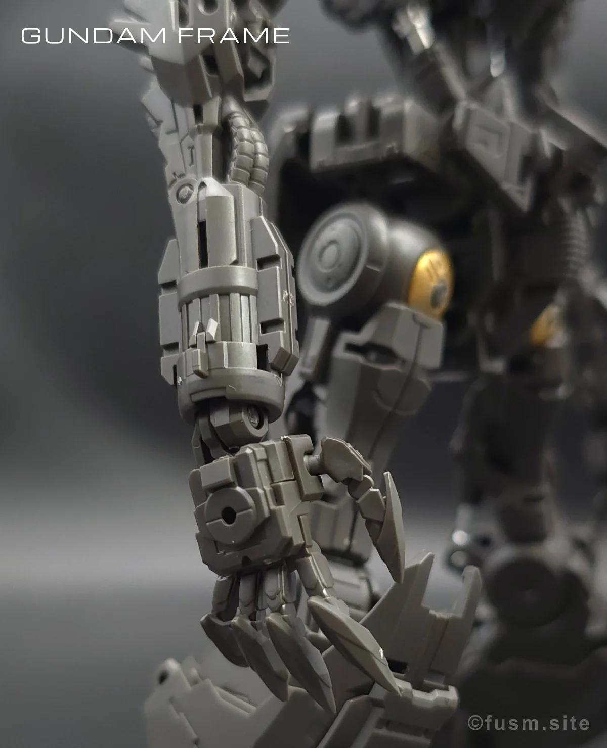 MG ガンダムバルバトスルプス レビュー 多角的に見た全体の外観・素組み 10