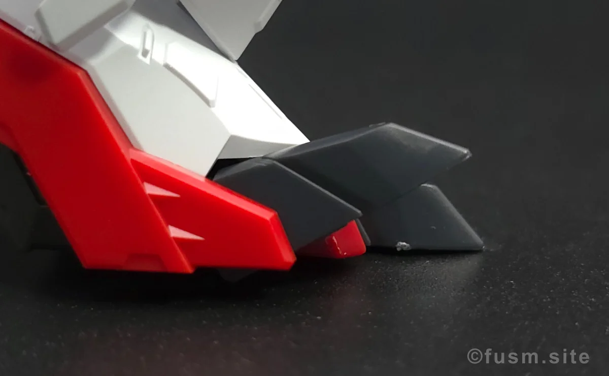 MG ガンダムバルバトスルプス レビュー 脚部ディテール 可動域 04