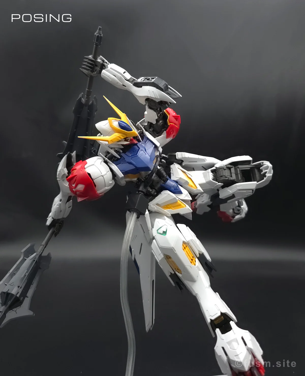 MG ガンダムバルバトスルプス レビュー ポージング 18