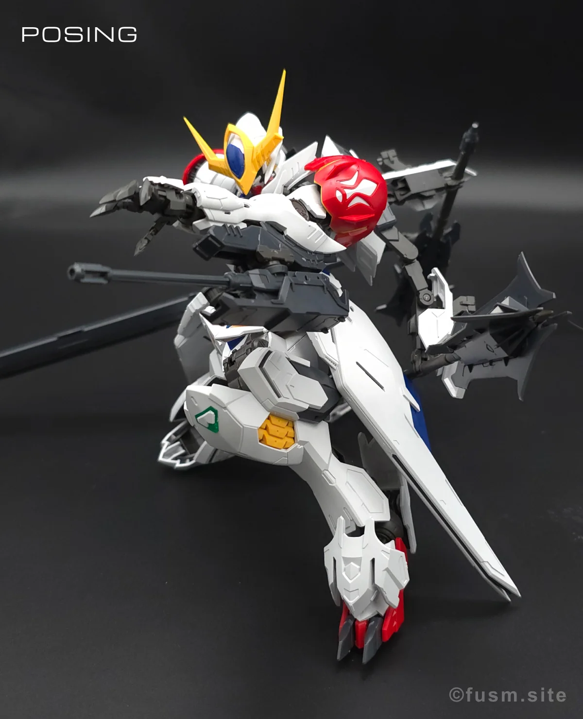 MG ガンダムバルバトスルプス レビュー ポージング 20