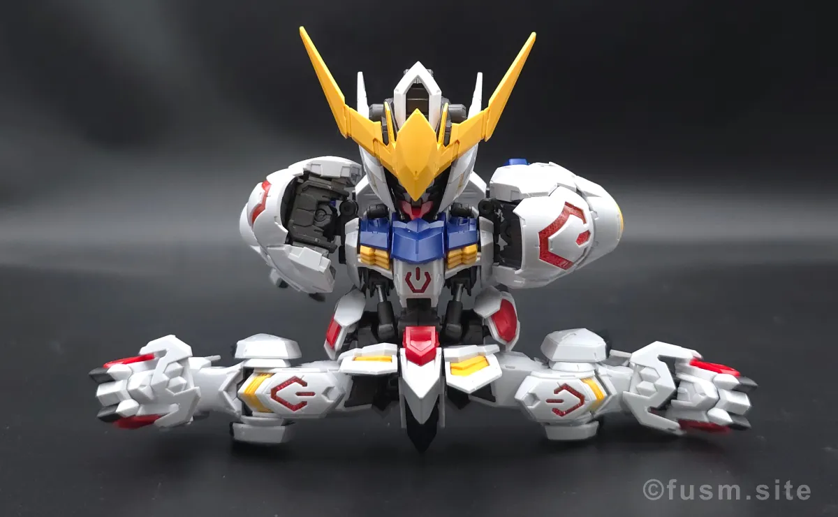 MGSD ガンダムバルバトス レビュー 胴体ディテール 可動域 04
