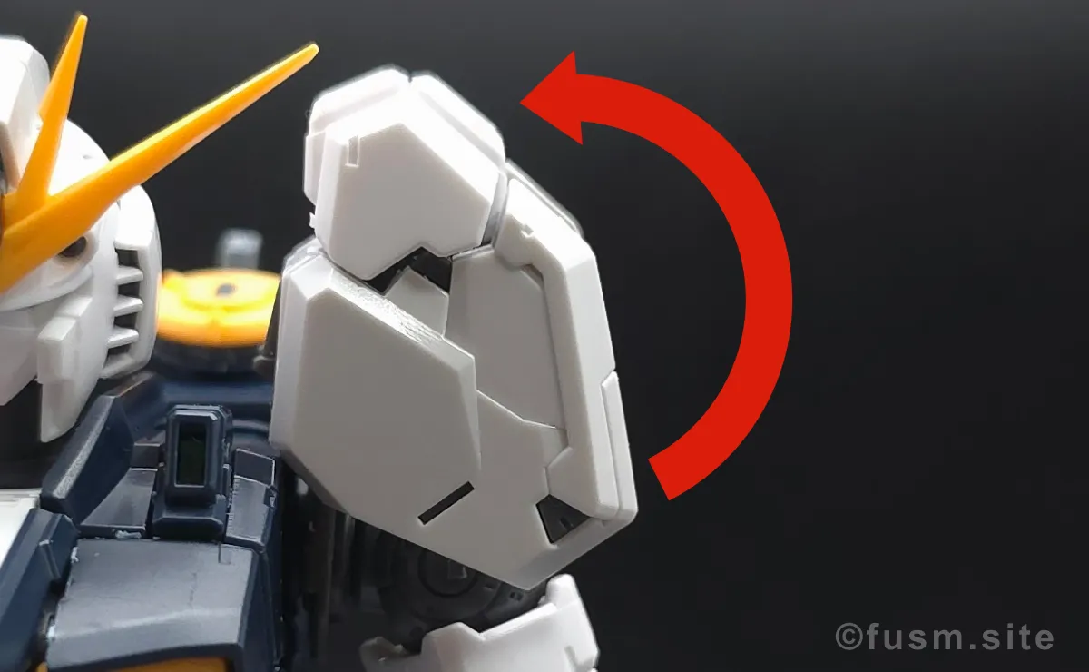 RG νガンダム レビュー 肩ディテール 可動域 01
