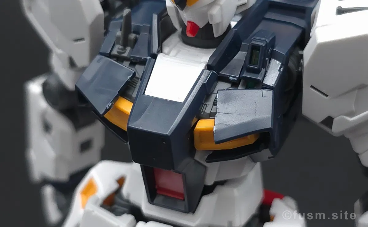 RG νガンダム レビュー 胴体ディテール ギミック 01