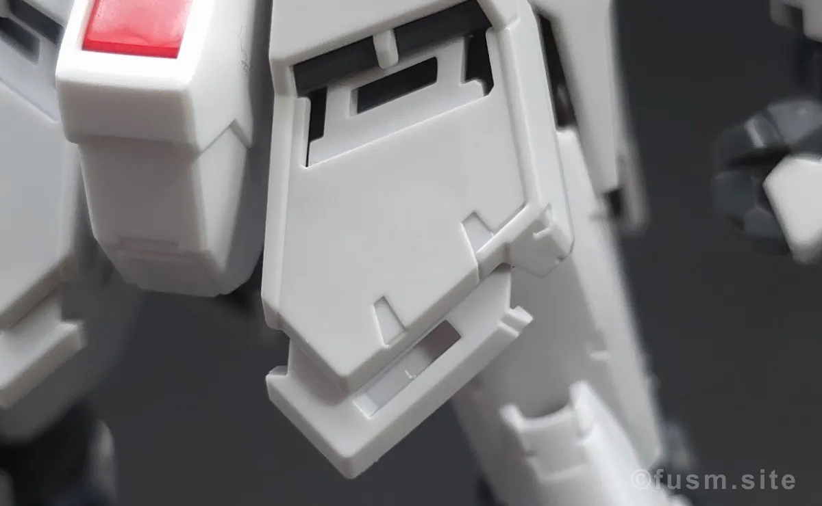 RG νガンダム レビュー 胴体ディテール ギミック 02