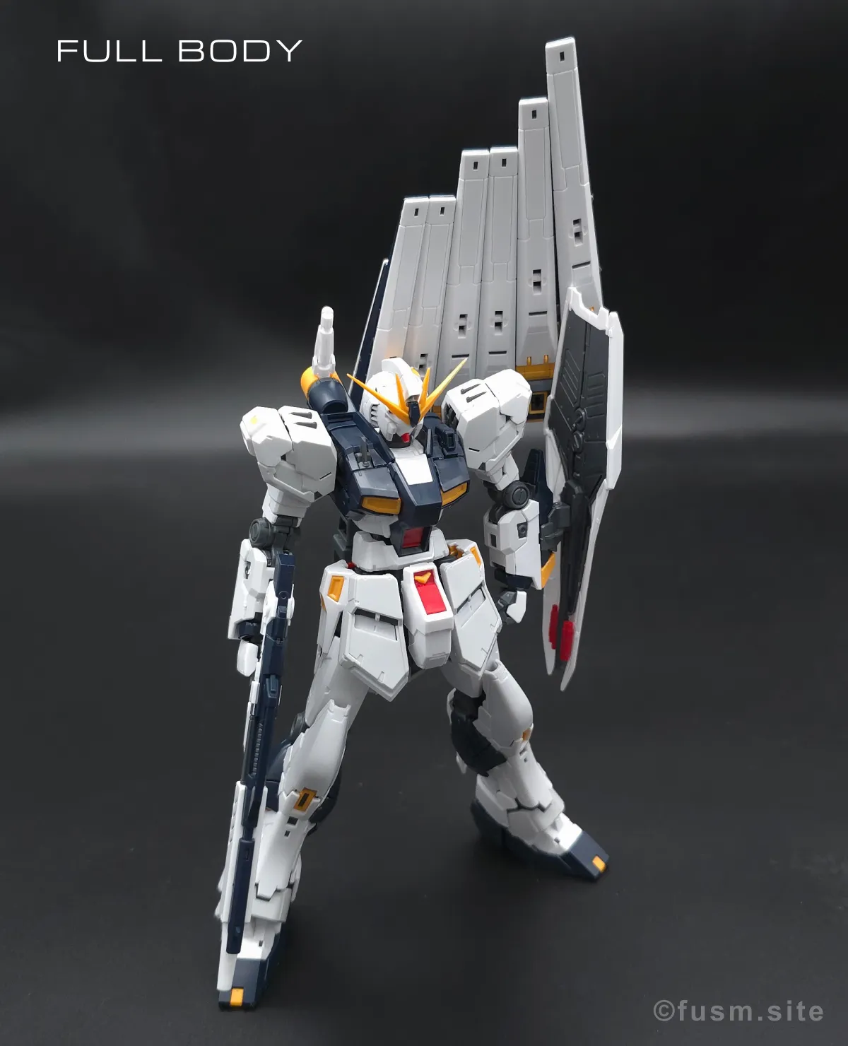 RG νガンダム レビュー 多角的に見た全体の外観・素組み 08