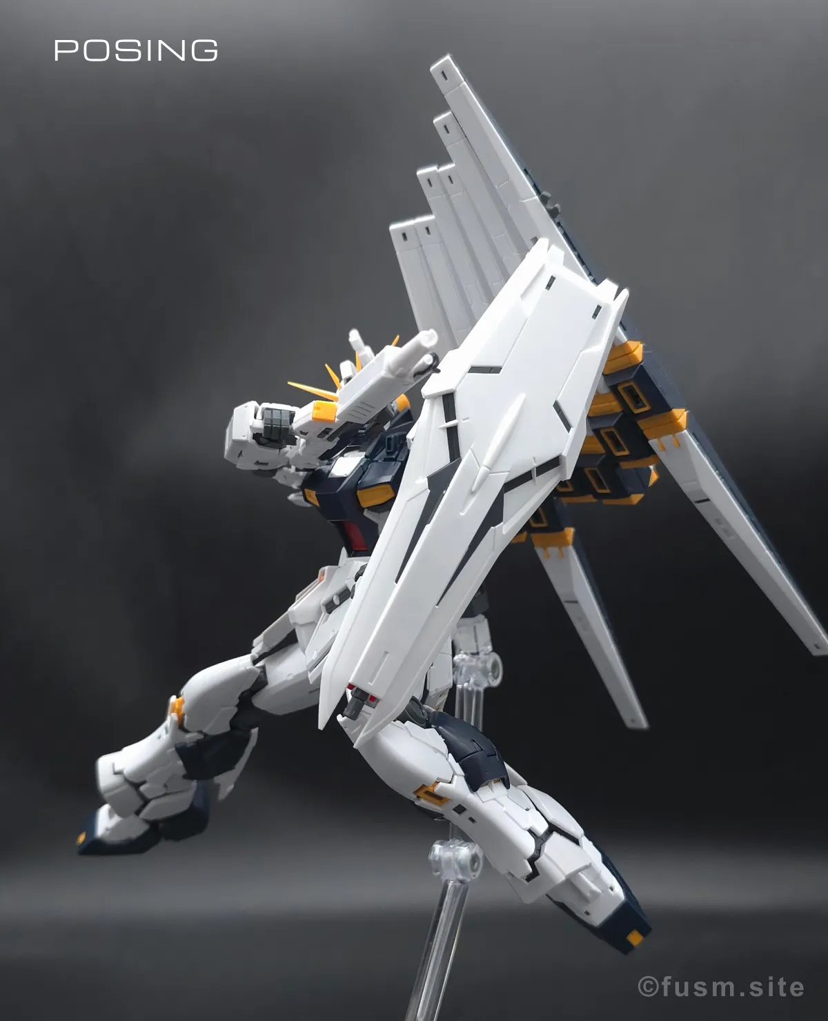RG νガンダム レビュー ポージング 04