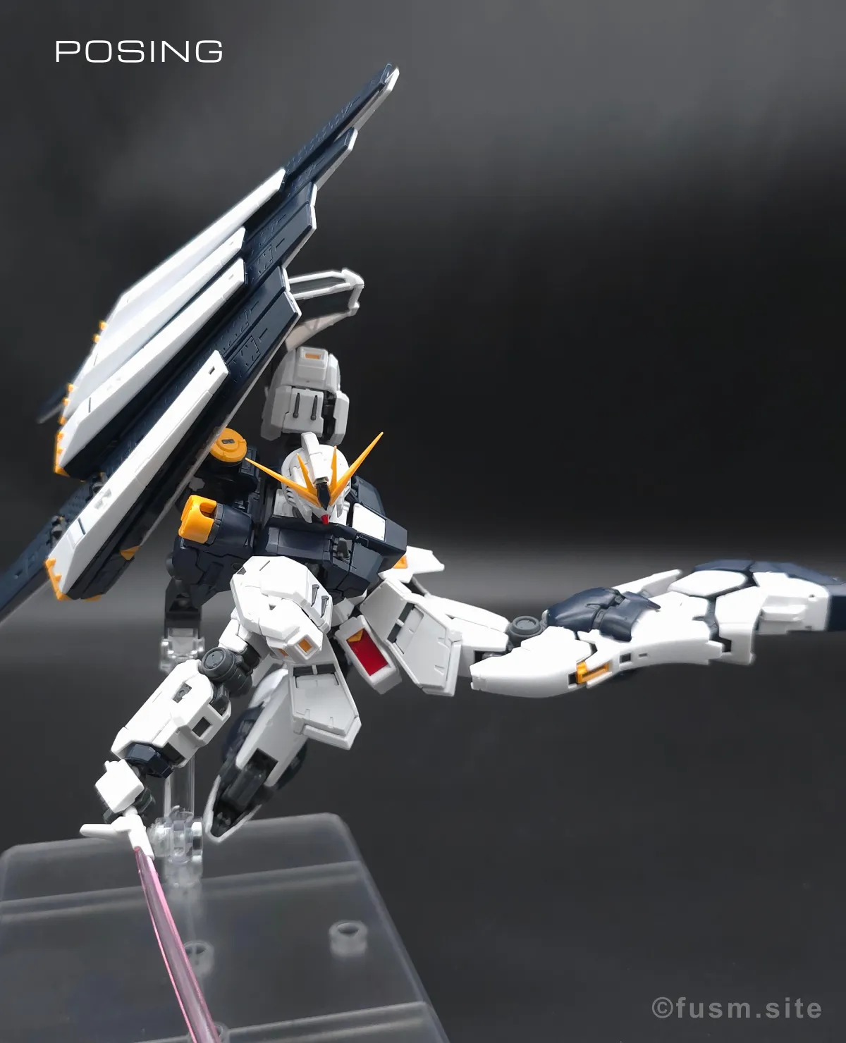 RG νガンダム レビュー ポージング 10