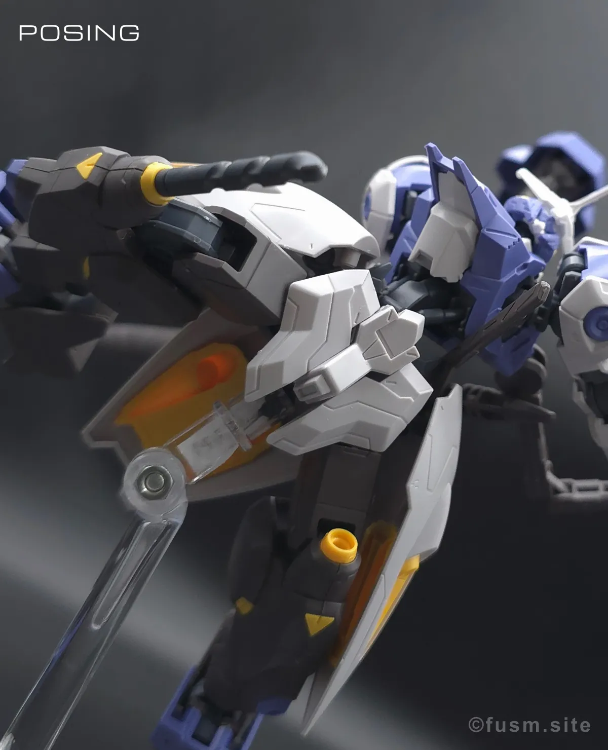 HG ガンダムキマリスヴィダール レビュー ポージング 09