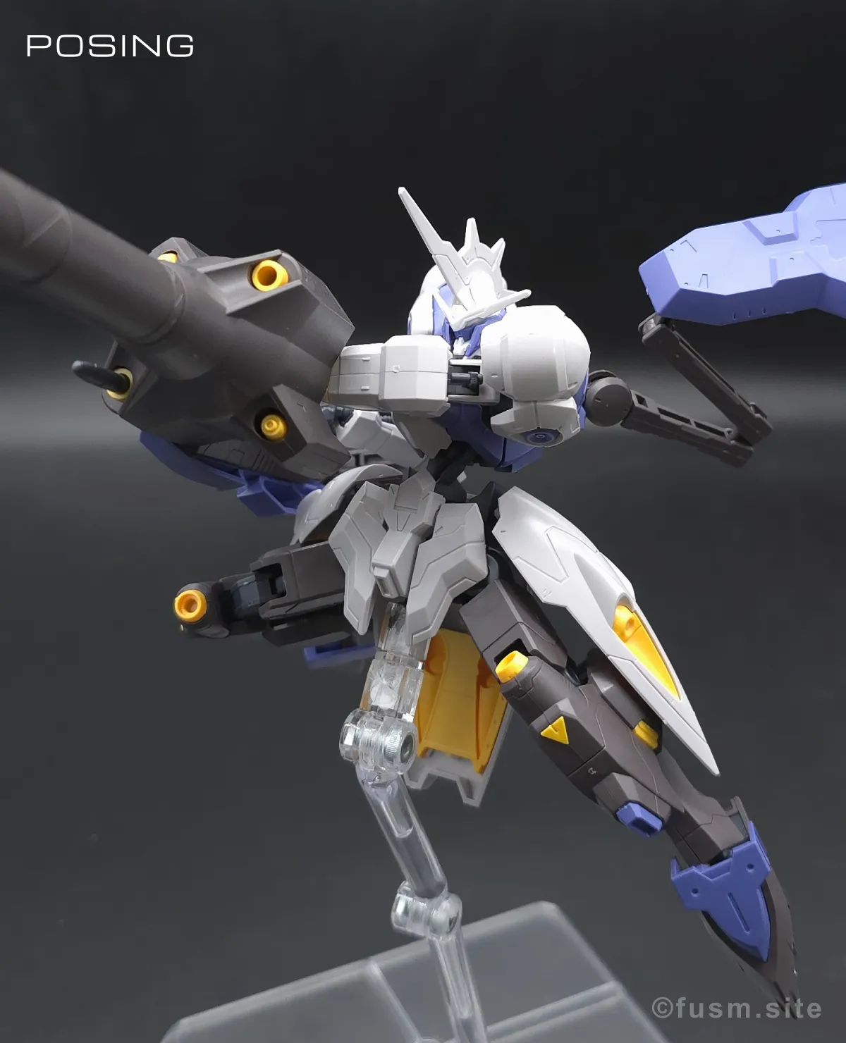 HG ガンダムキマリスヴィダール レビュー ポージング 17