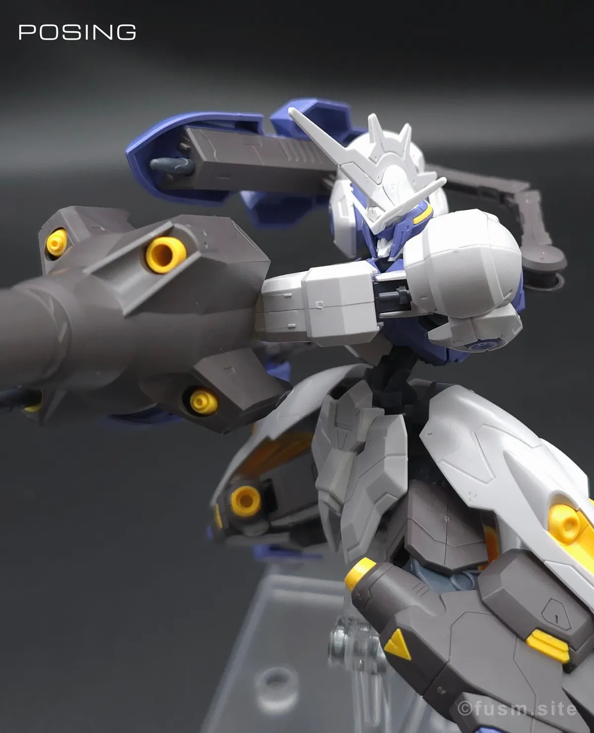 HG ガンダムキマリスヴィダール レビュー ポージング 20