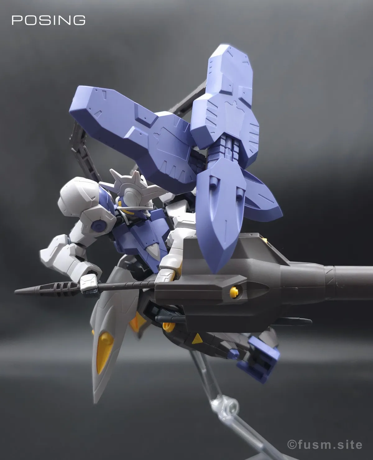 HG ガンダムキマリスヴィダール レビュー ポージング 21