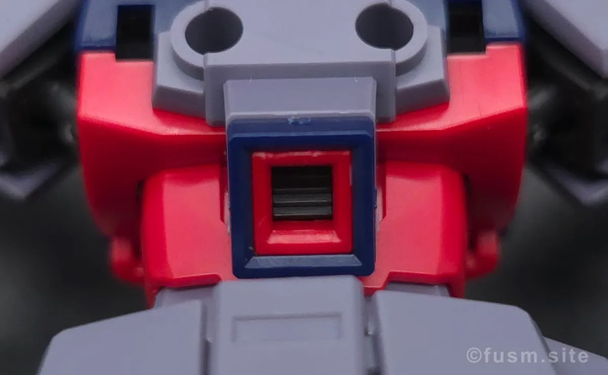 HGCE レジェンドガンダム レビュー 胴体ディテール 2