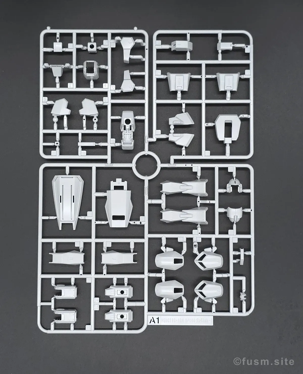 HGUC ガンダムMk-II(エゥーゴ仕様) レビュー ランナー 01