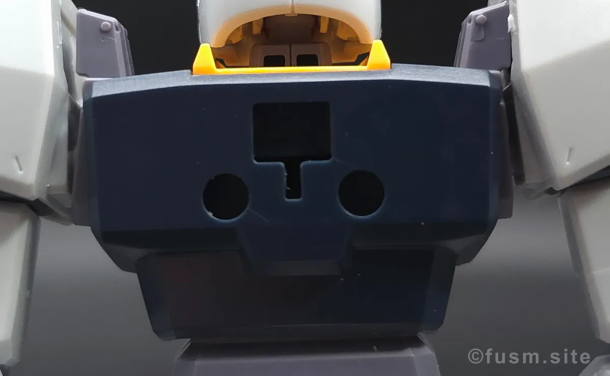 HGUC ガンダムMk-II(エゥーゴ仕様) レビュー 胴体ディテール 02