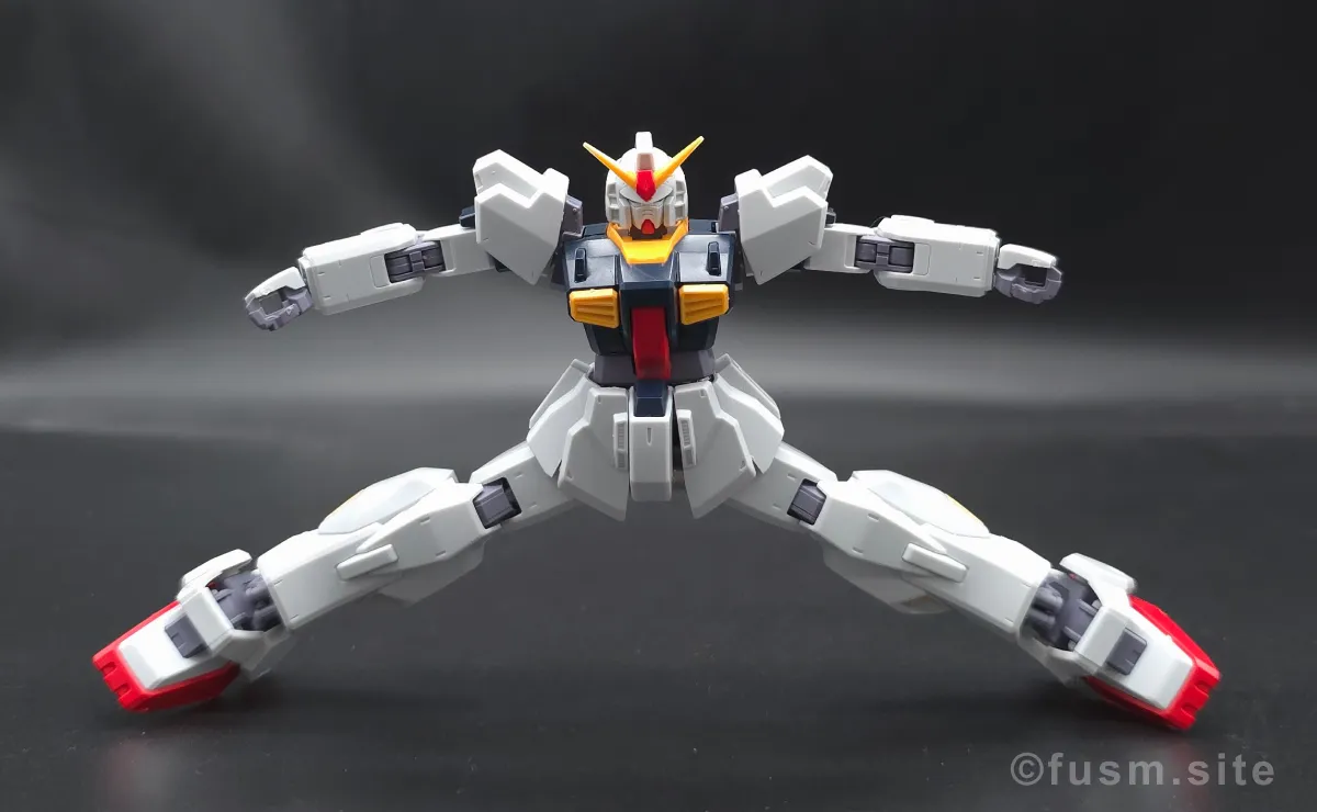 HGUC ガンダムMk-II(エゥーゴ仕様) レビュー 胴体ディテール 可動域 04