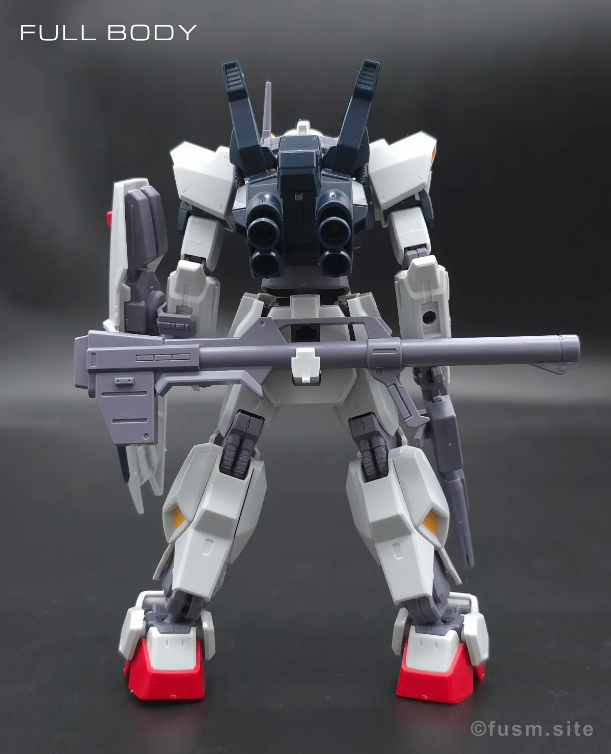 HGUC ガンダムMk-II(エゥーゴ仕様) レビュー 多角的に見た全体の外観・素組み 05