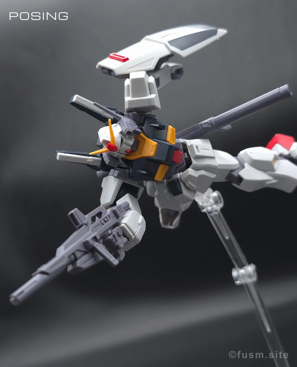HGUC ガンダムMk-II(エゥーゴ仕様) レビュー ポージング 02