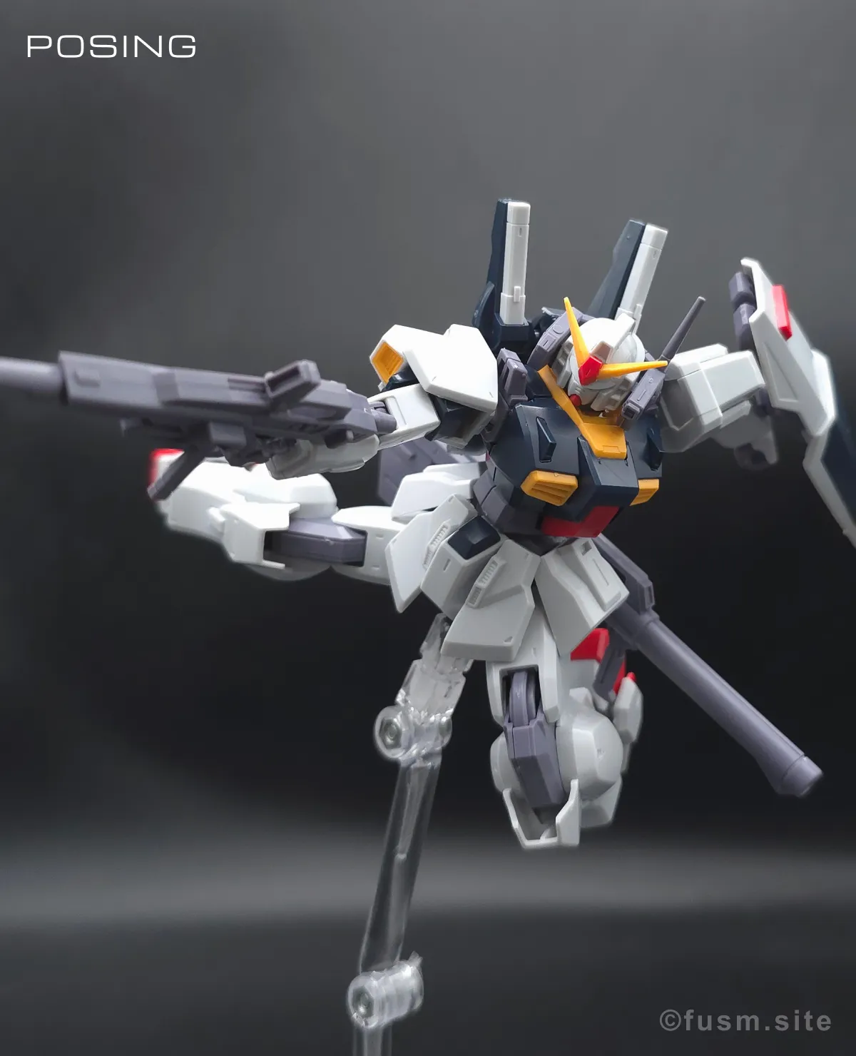 HGUC ガンダムMk-II(エゥーゴ仕様) レビュー ポージング 04