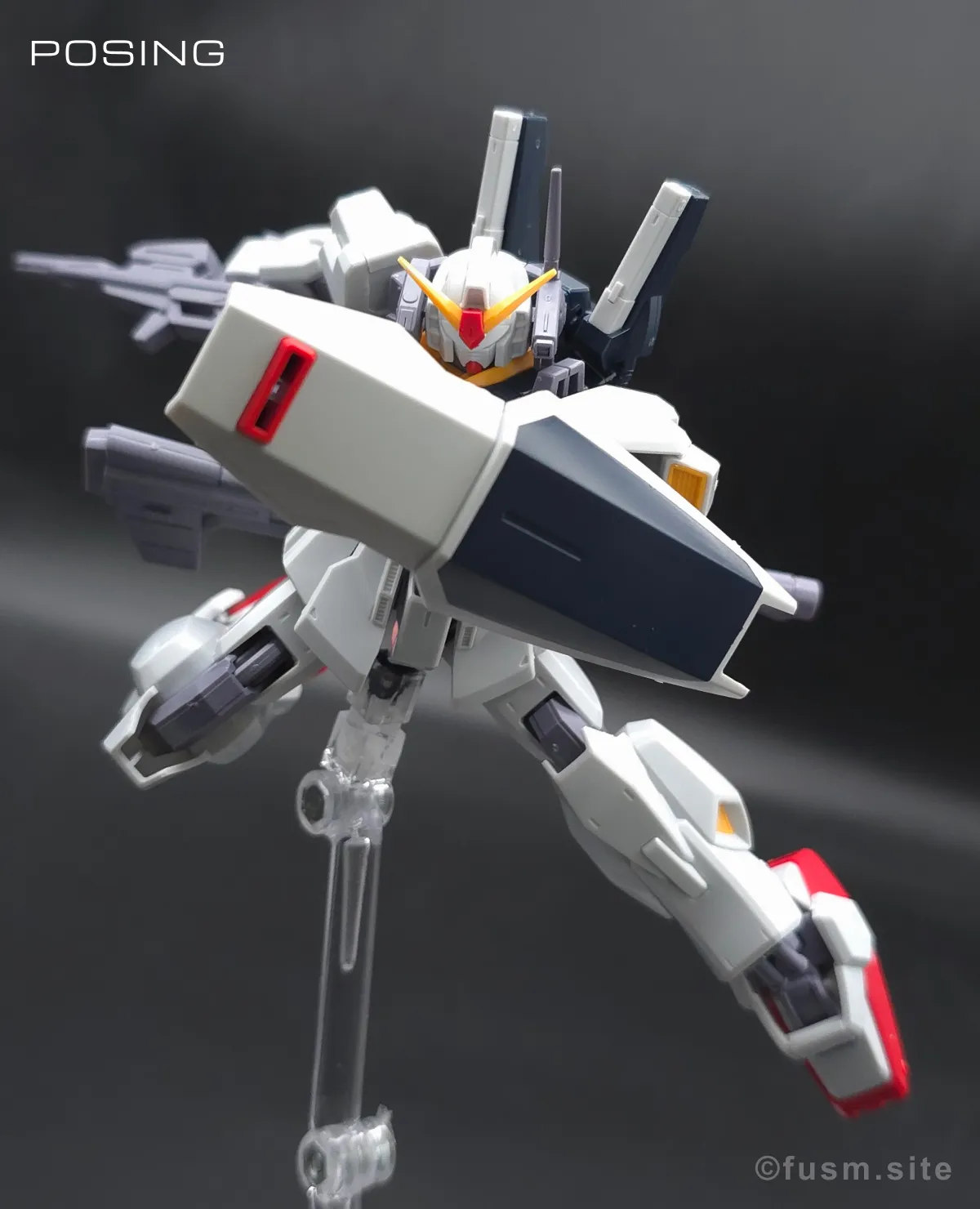 HGUC ガンダムMk-II(エゥーゴ仕様) レビュー ポージング 06